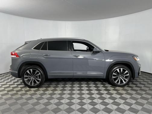 2023 Volkswagen Atlas Cross Sport 3.6L V6 SEL Premium R-Line