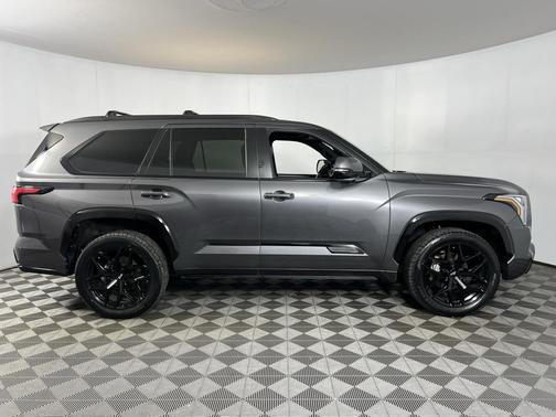 2024 Toyota Sequoia Platinum