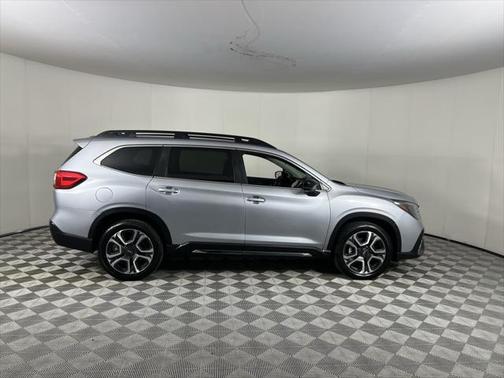 2024 Subaru Ascent Limited 8-Passenger