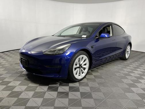 2022 Tesla Model 3 Long Range
