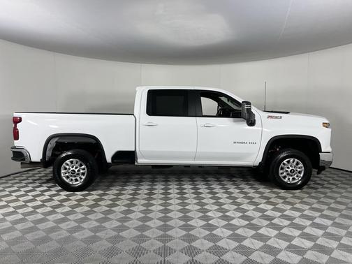 2024 Chevrolet Silverado 2500 LT