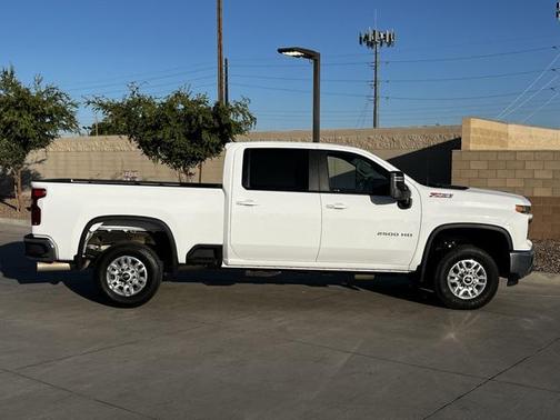 2024 Chevrolet Silverado 2500 LT