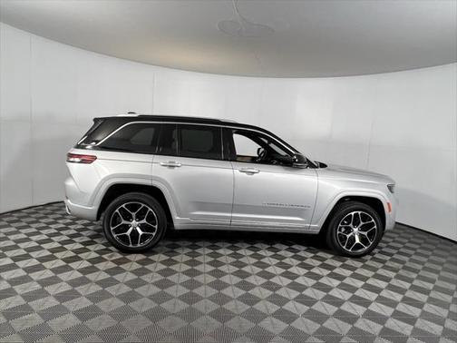 2023 Jeep Grand Cherokee 4xe Summit Reserve