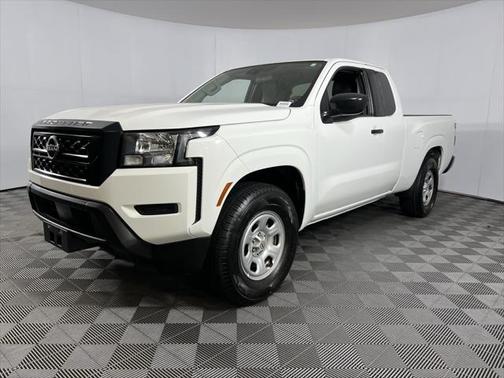 2023 Nissan Frontier S