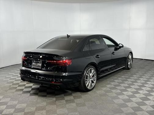 2023 Audi S4 Premium Plus TFSI quattro Tiptronic
