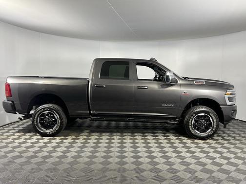 2025 RAM 2500 Laramie Crew Cab 4x4 6'4' Box