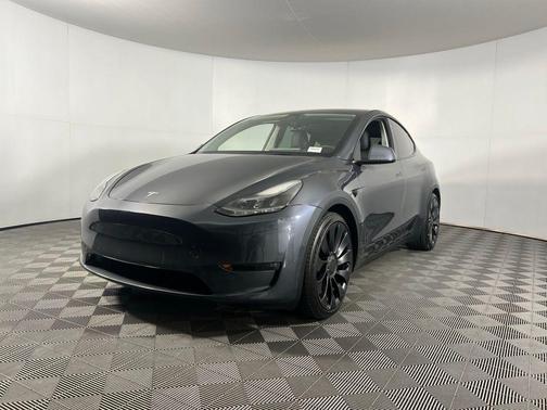 Midnight Silver Metallic 2022 Tesla Model Y Performance Dual Motor All-Wheel Drive