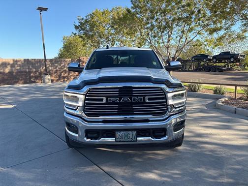 2022 RAM 2500 Laramie Crew Cab 4x4 6'4' Box