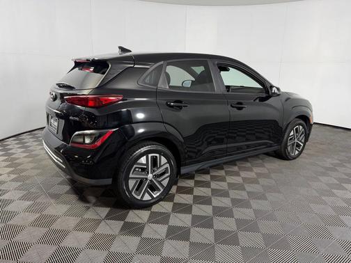 2023 Hyundai KONA EV SEL