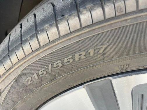 2023 Hyundai KONA EV SEL