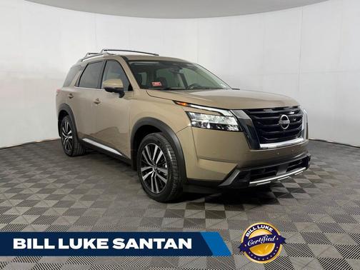 Baja Storm 2024 Nissan Pathfinder Platinum 4WD