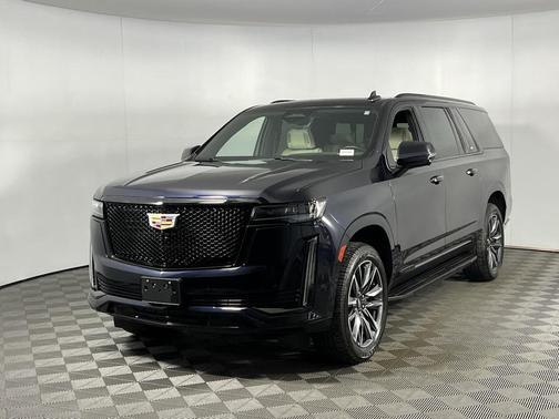 2022 Cadillac Escalade ESV Sport