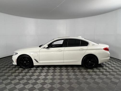 2019 BMW 530e iPerformance