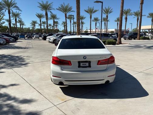 2019 BMW 530e iPerformance
