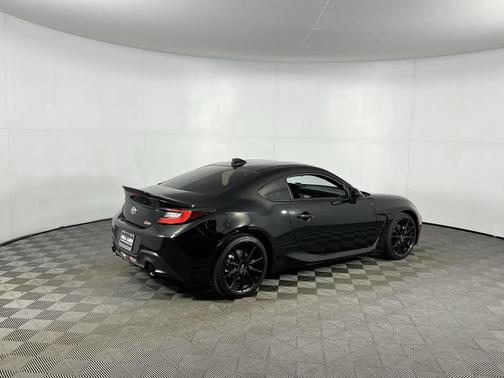 2025 Toyota GR86 Premium
