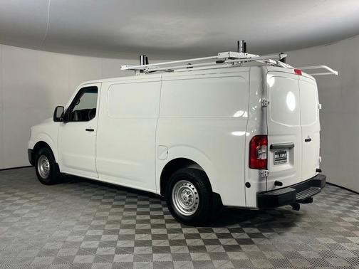 2021 Nissan NV Cargo NV1500 S V6