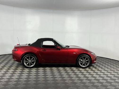 2023 Mazda MX-5 Miata Grand Touring