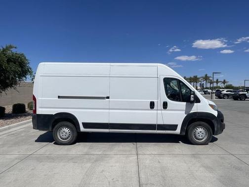 2024 RAM ProMaster 2500 Tradesman