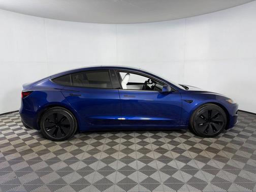 2024 Tesla Model 3 Long Range