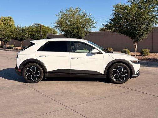 Atlas White 2024 Hyundai IONIQ 5 SEL