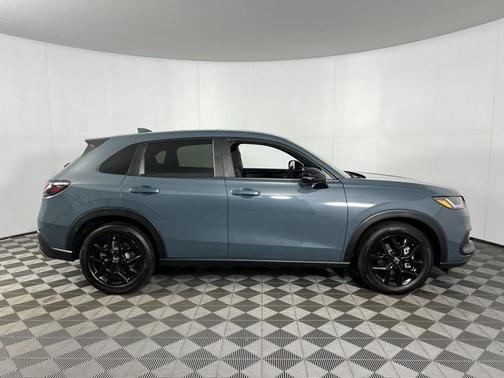 2025 Honda HR-V 2WD Sport