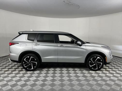 2024 Mitsubishi Outlander SE 2.5 S-AWC