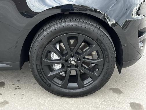 2024 Land Rover Range Rover Sport SE