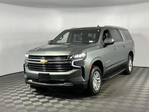 2024 Chevrolet Suburban LT