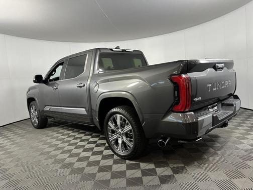 2024 Toyota Tundra Hybrid Capstone