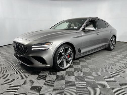 2024 Genesis G70 2.5T RWD
