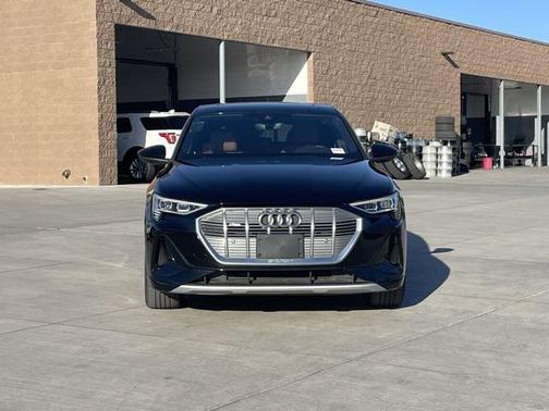 2022 Audi e-tron Sportback S line Premium