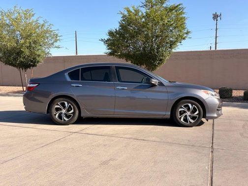 Lunar Silver Metallic 2017 Honda Accord LX