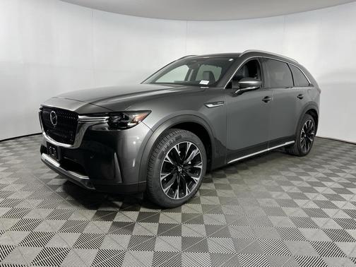 2024 Mazda CX-90 PHEV Premium Plus