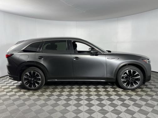 2024 Mazda CX-90 PHEV Premium Plus