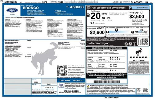 Oxford White 2025 Ford Bronco Big Bend