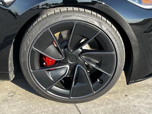 2024 Tesla Model 3 Performance