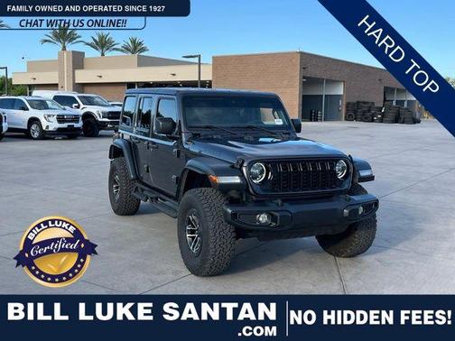 Granite Crystal Metallic Clearcoat 2024 Jeep Wrangler Willys