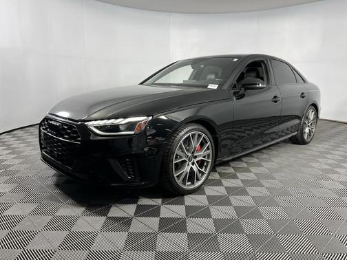 2023 Audi S4 Premium Plus TFSI quattro Tiptronic