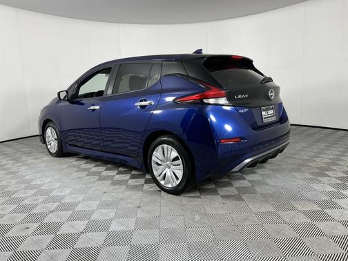 2024 Nissan Leaf S