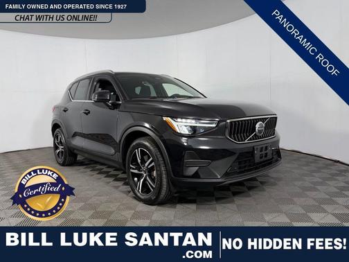 2025 Volvo XC40 B5 Core Bright Theme