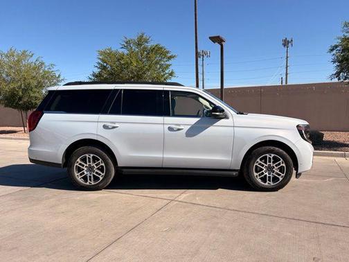 Silver Metallic 2025 Ford Expedition Active