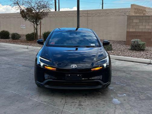 2025 Toyota Prius LE