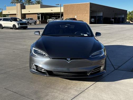 2021 Tesla Model S Long Range