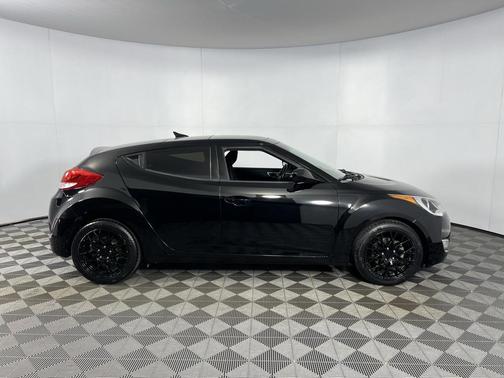 2017 Hyundai Veloster Value Edition