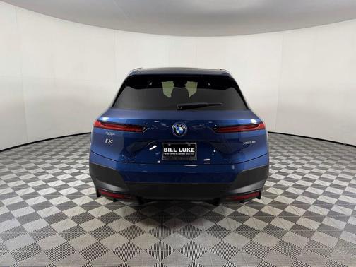 2022 BMW iX xDrive50