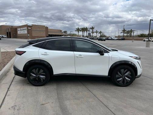 2025 Nissan ARIYA ENGAGE