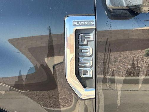 Agate Black Metallic 2022 Ford F-350 Platinum