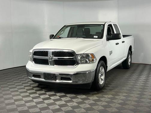 2024 RAM 1500 Classic SLT