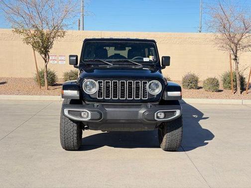 2024 Jeep Wrangler 4-Door Sahara 4x4