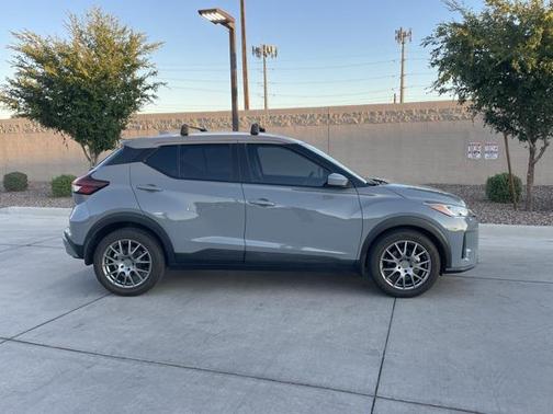2021 Nissan Kicks SV